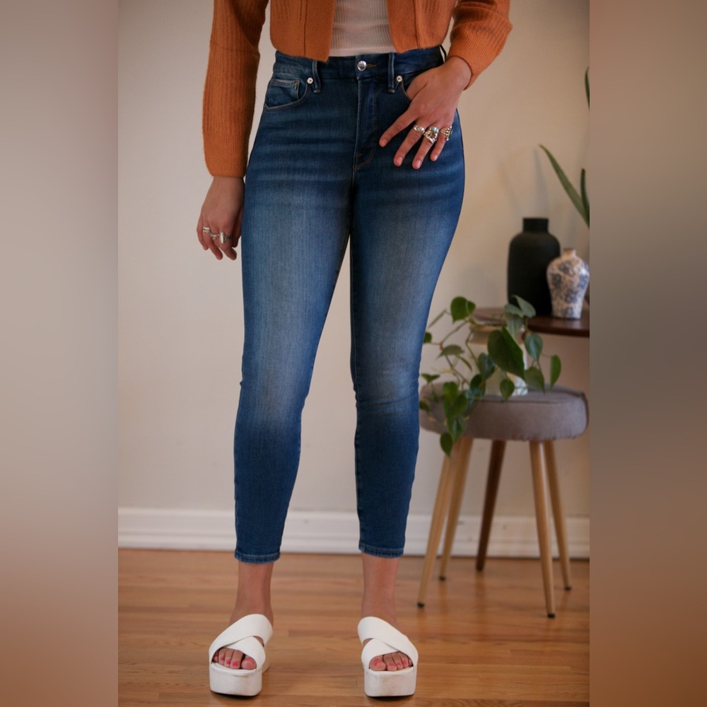Good American Good Legs Cropped Skinny Jeans